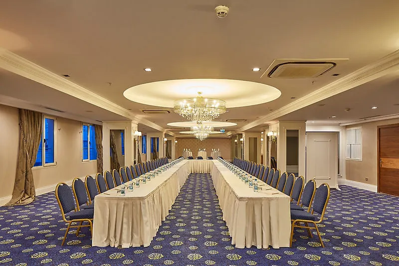 Hotel Doubletree By Hilton Izmir - Alsancak