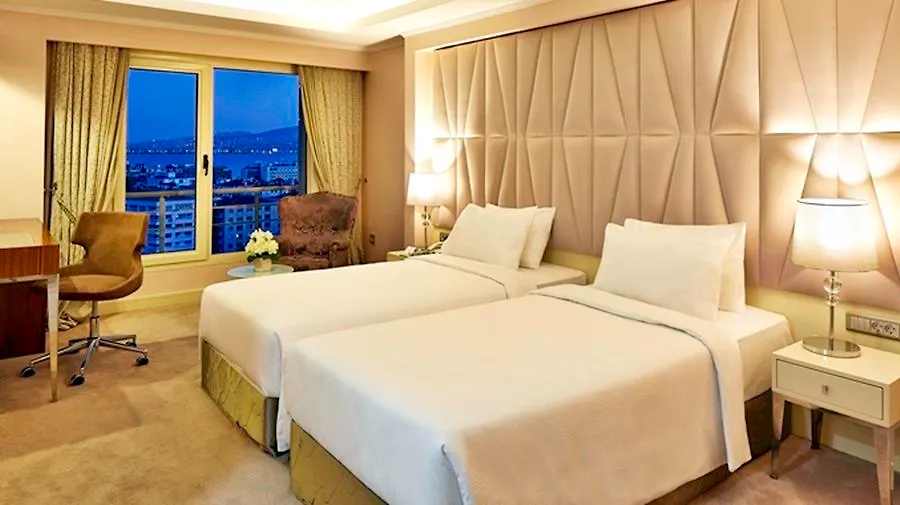Hotel Doubletree By Hilton Izmir - Alsancak 4*,  Turcja