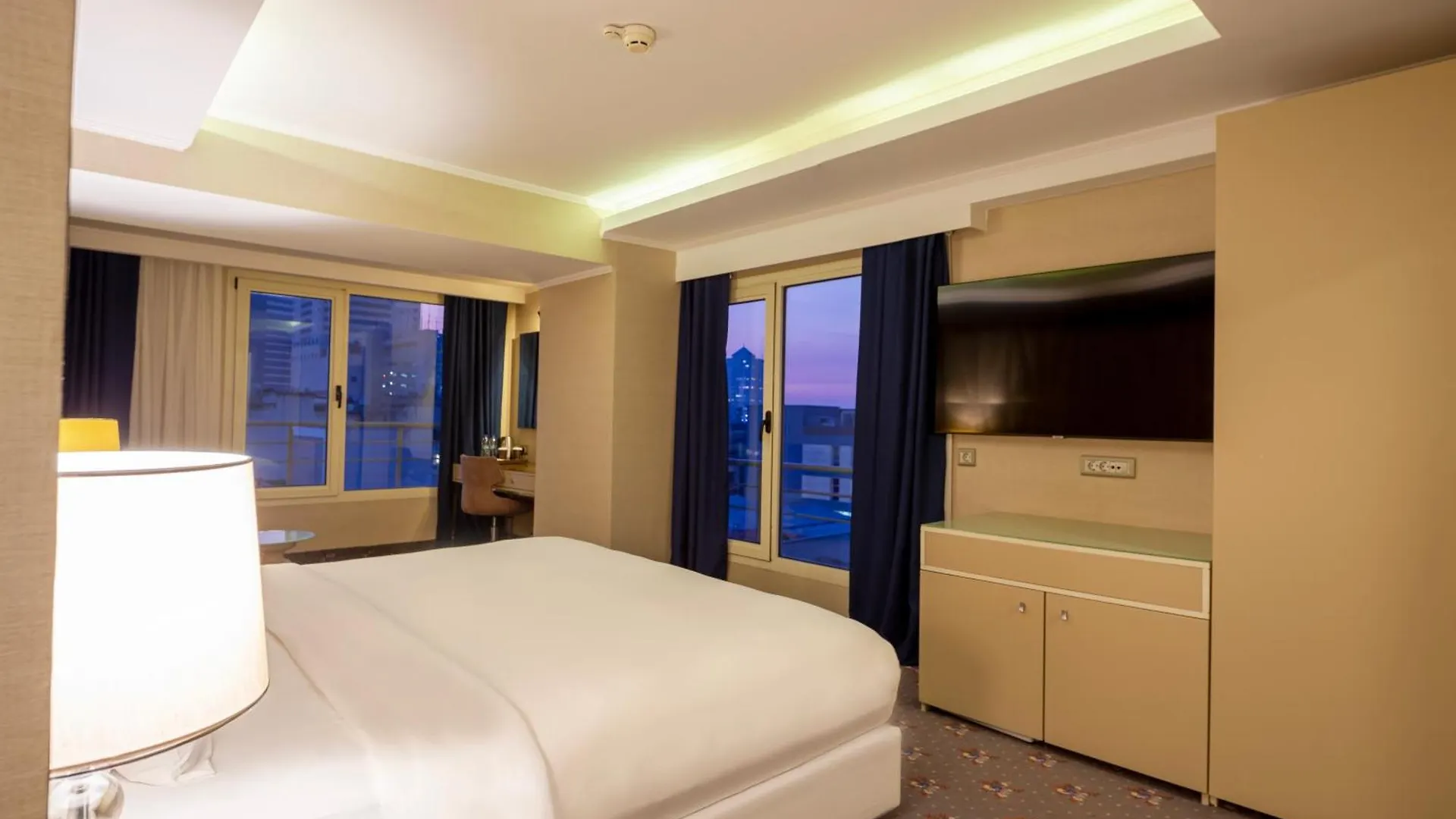 Doubletree By Hilton Izmir - Alsancak Hotel 4*,  Turkey