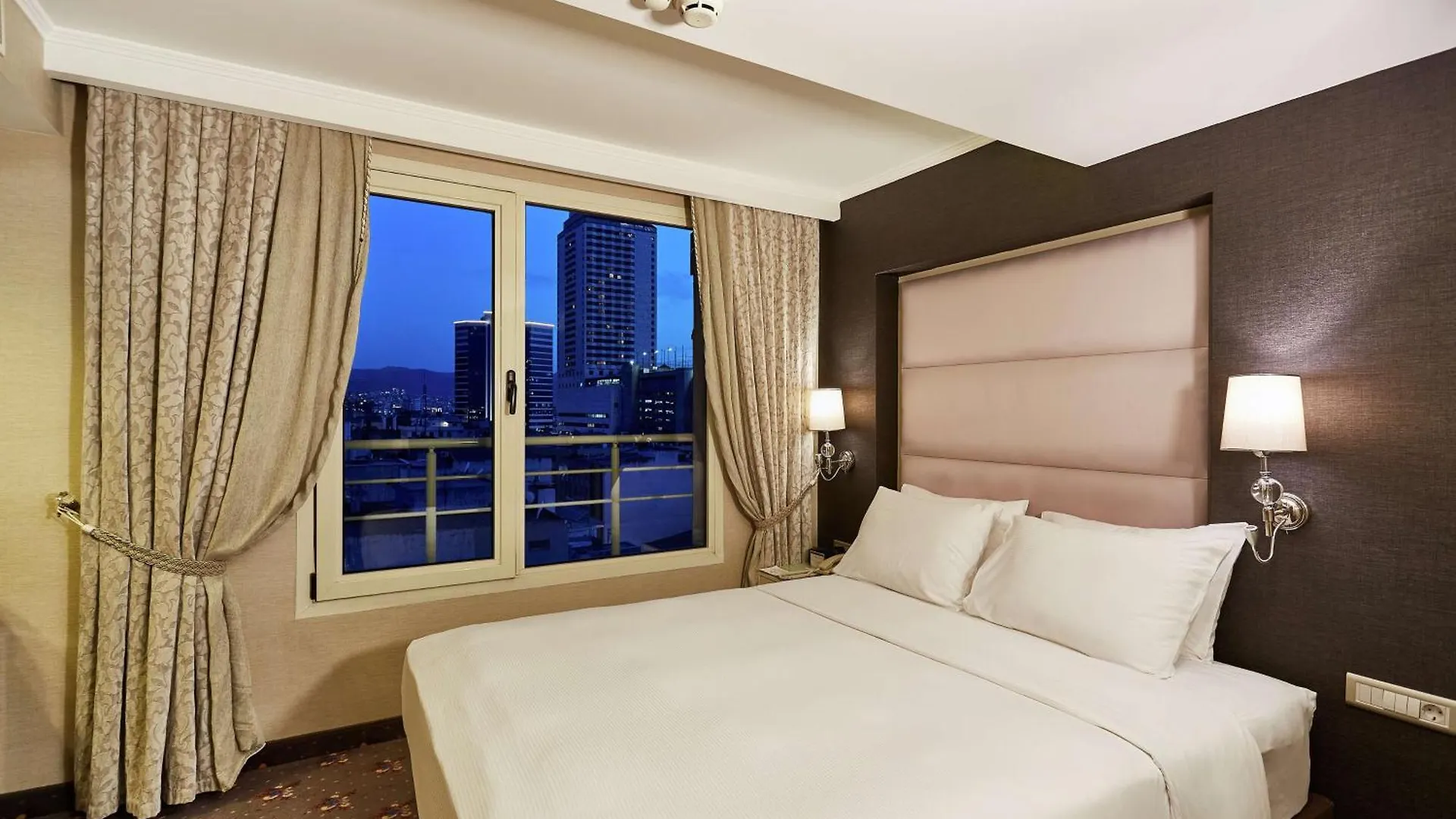 ****  Doubletree By Hilton Izmir - Alsancak Hotel Turkey