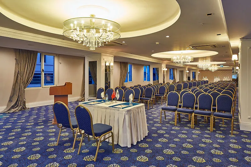 Doubletree By Hilton Izmir - Alsancak Hotel